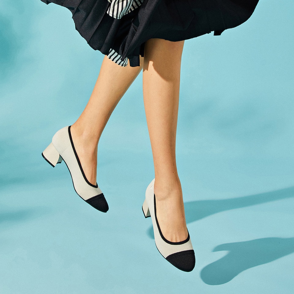 Julie Round-Toe Chunky Heels Black White - Washable & Comfortable Heels | VIVAIA