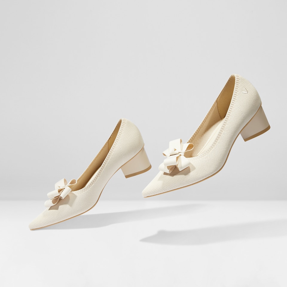 Tracy Pointy Heels Cream Ivory - Versatile & Glamorous Women Shoes | VIVAIA
