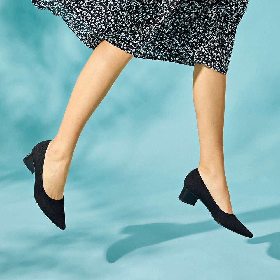 Tracy Pointy Heels Solid Black - Versatile & Glamorous Women Shoes | VIVAIA