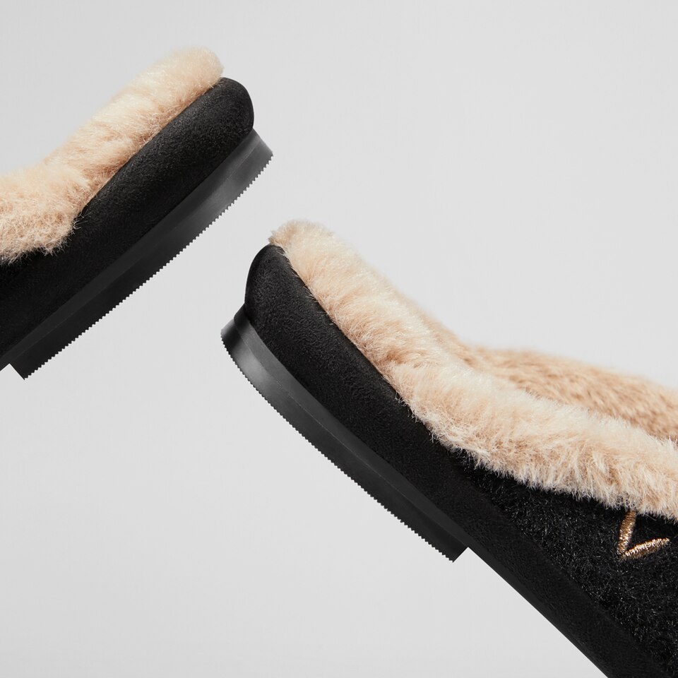 Renee Mules in Black | Women's Sustainable and Stylish Shoes | VIVAIA