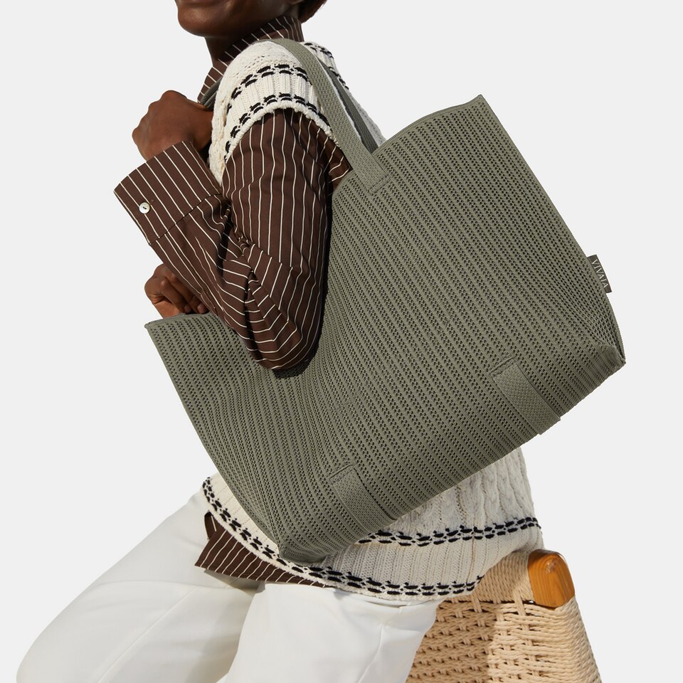 Zaneta Tote Bag in Olive Green-Women's Sustainable, Washable Bags | VIVAIA