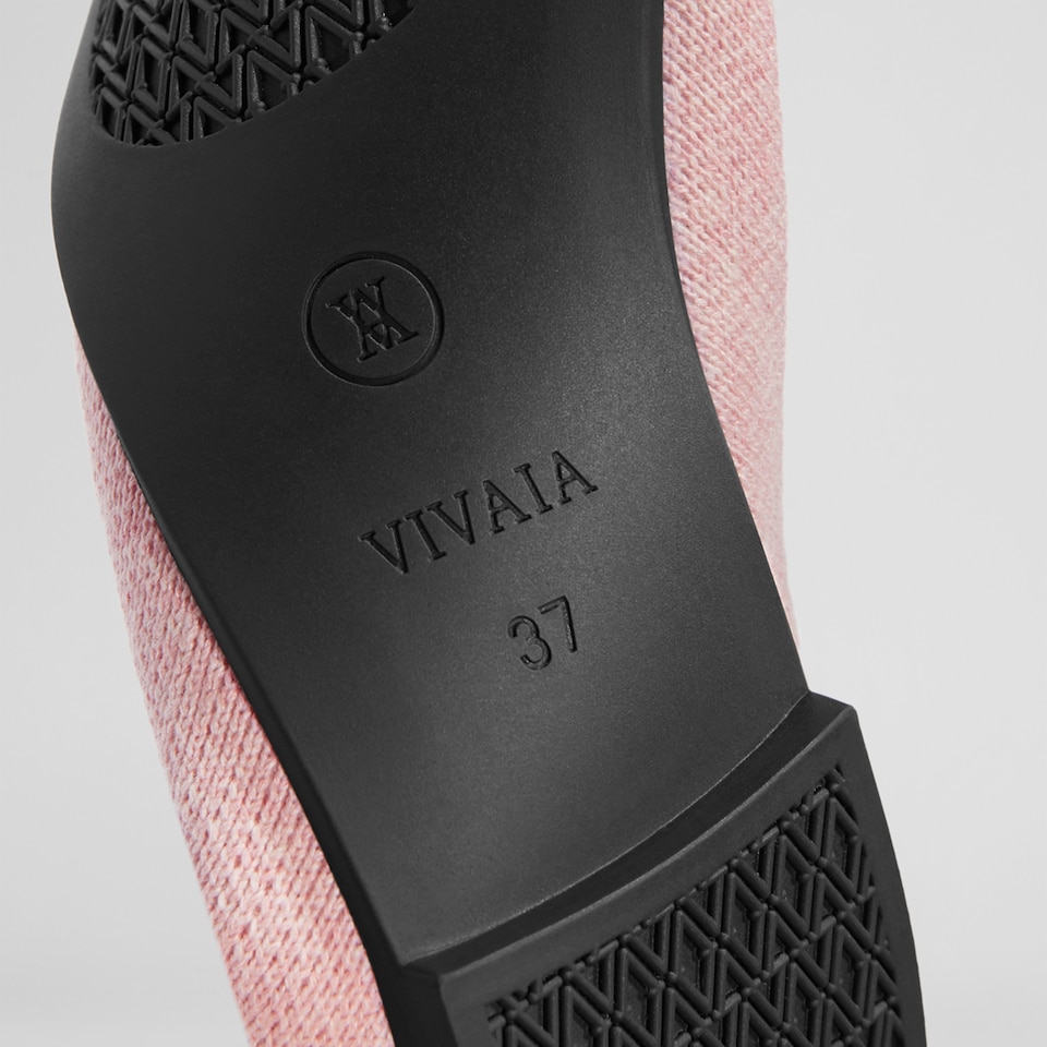 Bonny Round Toe Foldable Flats in Pale Pink - Women's Sustainable, Washable and Stylish Shoes | Vivaia