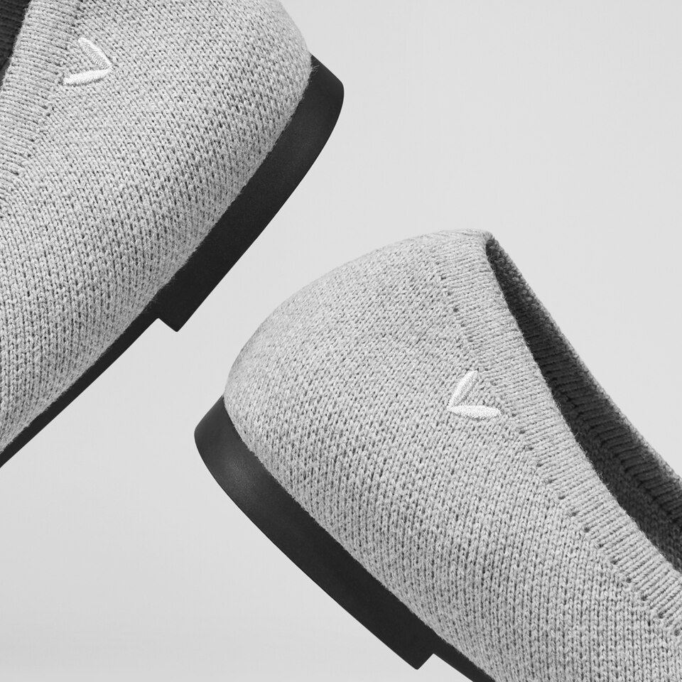 Bonny Round Toe Foldable Flats in Pale Grey - Women's Sustainable, Washable and Stylish Shoes | Vivaia