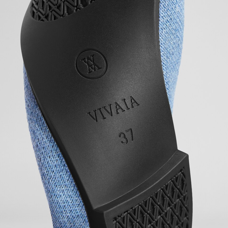Bonny Round Toe Foldable Flats in Denim Blue - Women's Sustainable Washable and Stylish Shoes | Vivaia