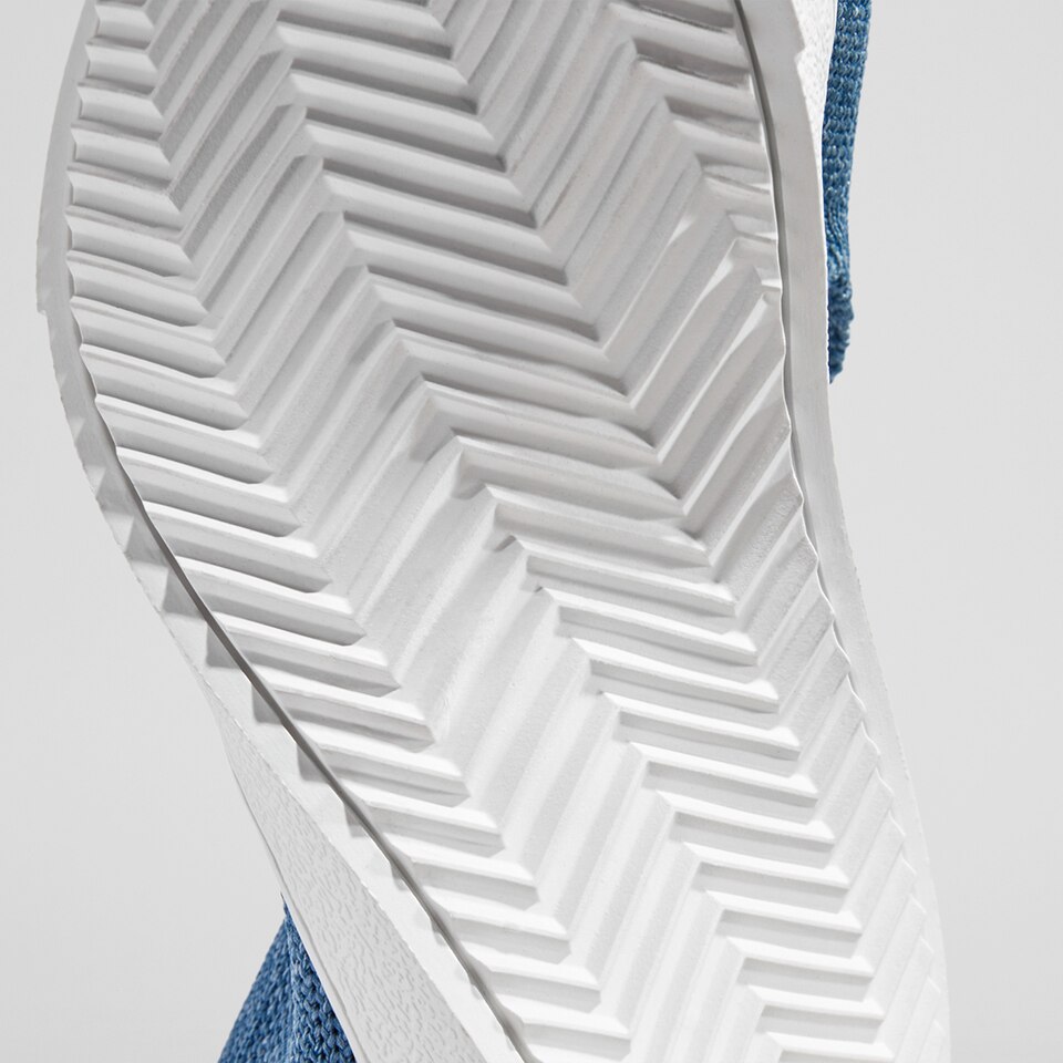 Jenny Round Toe Slip-on Sneakers in Denim Blue - Women's Sustainable, Washable and Stylish Shoes | Vivaia