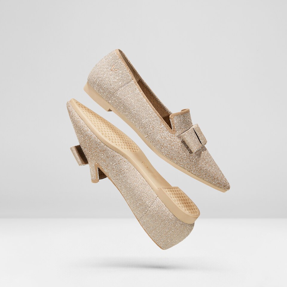 Donna Pointed-Toe Bow Loafers in Light Khaki | Women's Sustainable, Washable and Stylish Shoes | VIVAIA