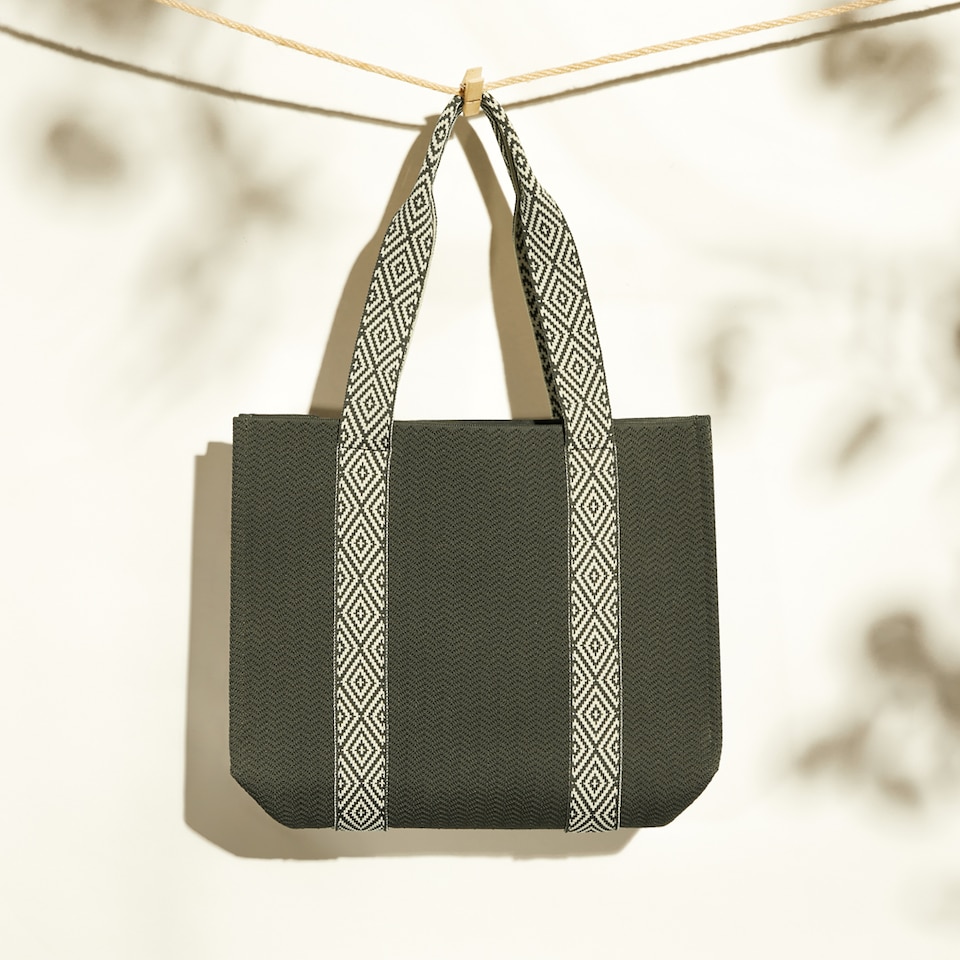 Jemma Tote Bag in Olive Green | Women's Sustainable, Washable and Stylish Knitbags | VIVAIA