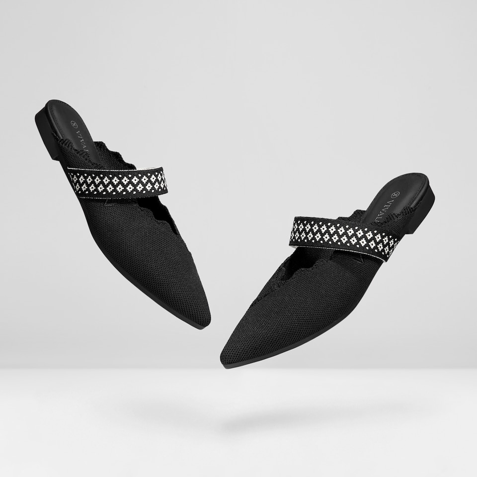 Venus Pointed Toe Mules in Solid Black - Women's Sustainable and Stylish Shoes | Vivaia