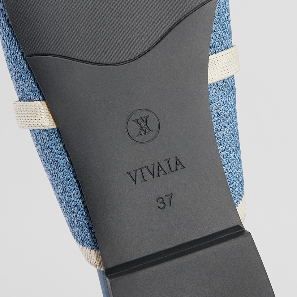 Elsie Pointed Toe Mules in Denim Blue - Women's Sustainable and Stylish Shoes | Vivaia