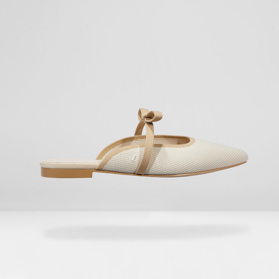 Elsie Pointed Toe Mules in Cream Ivory - Women's Sustainable and Stylish Shoes | Vivaia