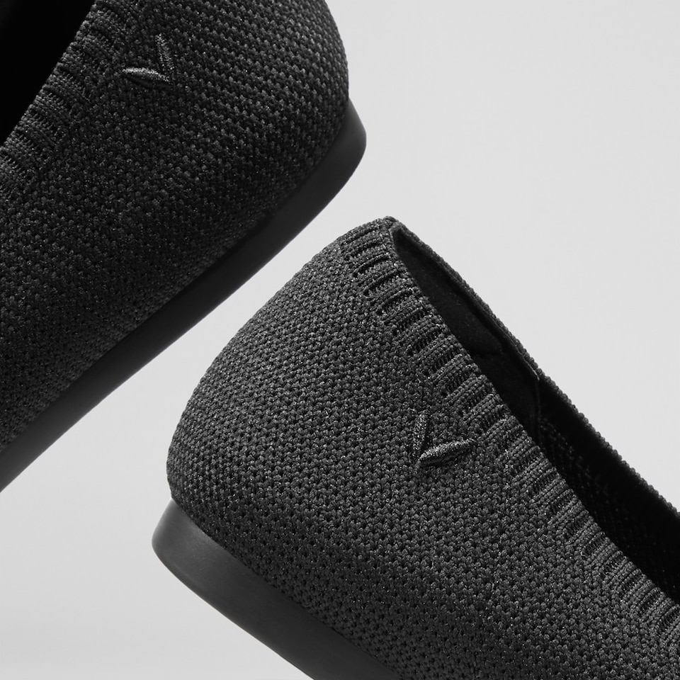 Aria 5º & Wash Bags (For Shoes) Humanitarian aid to Ukrainian refugees | VIVAIA
