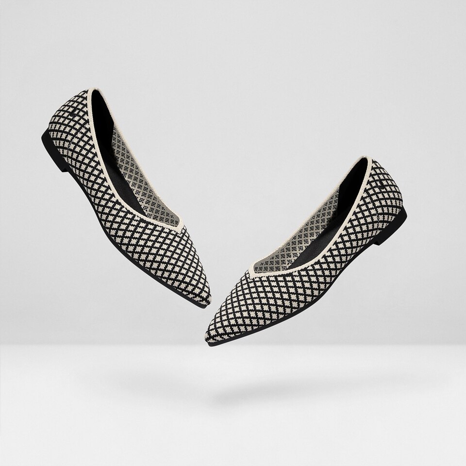 Macy Women Pointy Stripe Flats in Black Houndstooth -Washable & Comfortable Shoes | VIVAIA