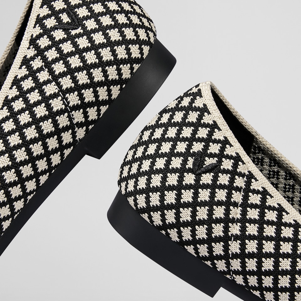 Macy Women Pointy Stripe Flats in Black Houndstooth -Washable & Comfortable Shoes | VIVAIA