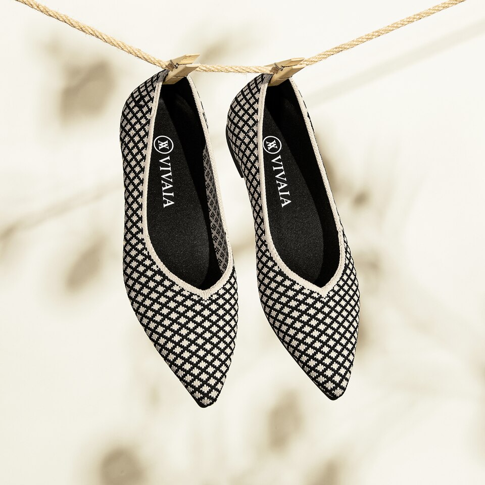 Macy Women Pointy Stripe Flats in Black Houndstooth -Washable & Comfortable Shoes | VIVAIA