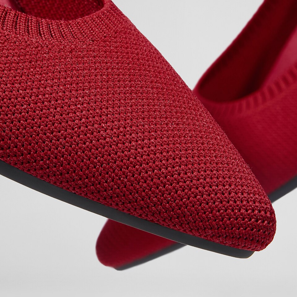 Aria5° Women Pointy Flats in (Ruby Red) - Sustainable & Washable Shoes | VIVAIA