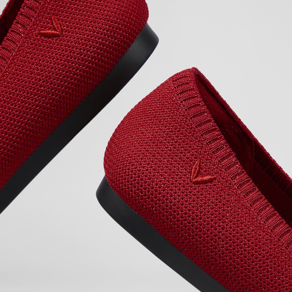 Aria5° Women Pointy Flats in (Ruby Red) - Sustainable & Washable Shoes | VIVAIA