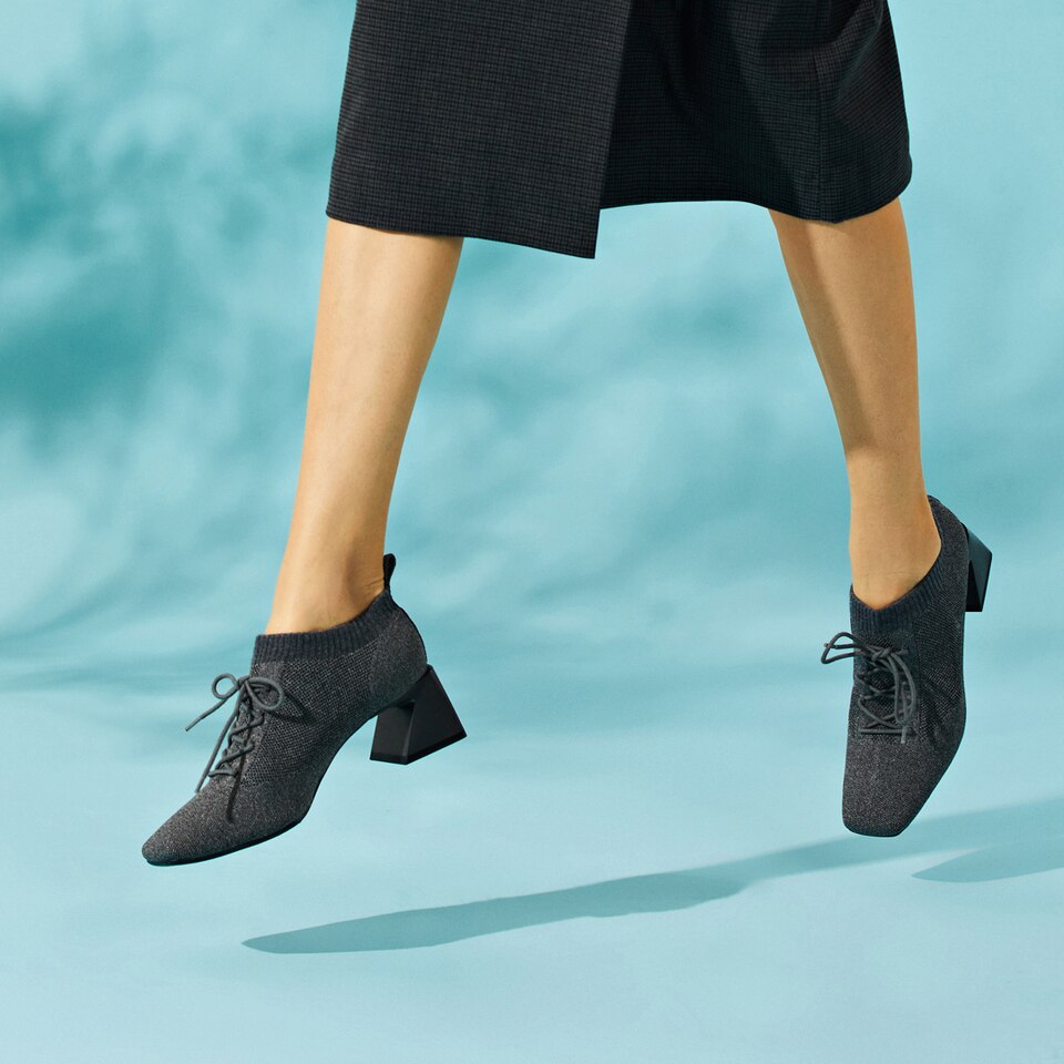Vera Square-toe Wool Oxford Heels in Rich Grey | Women's Sustainable and Stylish Shoes | VIVAIA