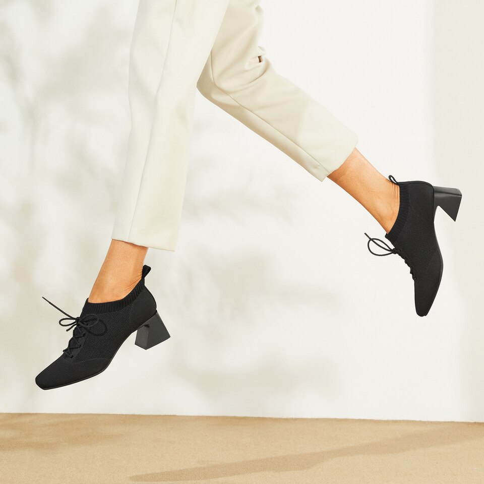Vera Square-toe Wool Oxford Heels in Solid Black | Women's Sustainable and Stylish Shoes | VIVAIA