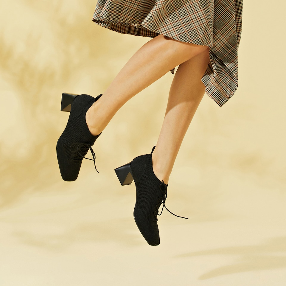 Vera Square-toe Wool Oxford Heels in Dapple Black | Women's Sustainable and Stylish Shoes | VIVAIA