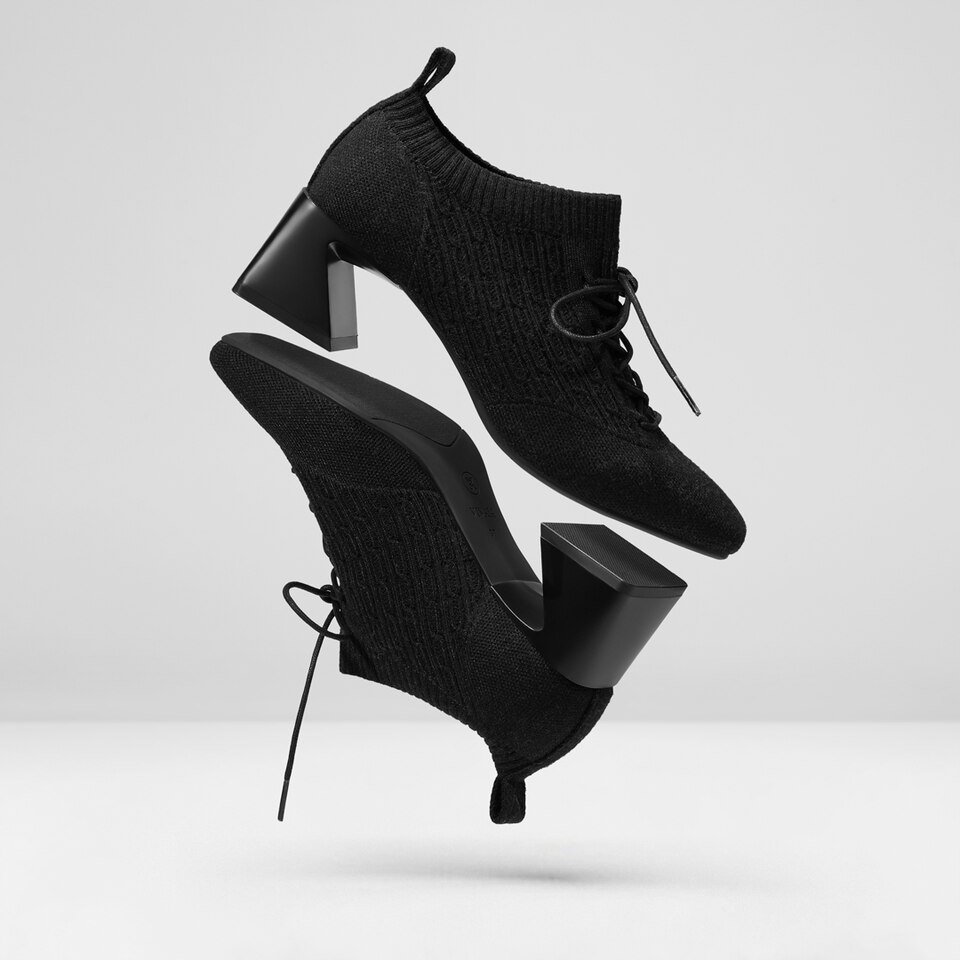 Vera Square-toe Wool Oxford Heels in Dapple Black | Women's Sustainable and Stylish Shoes | VIVAIA