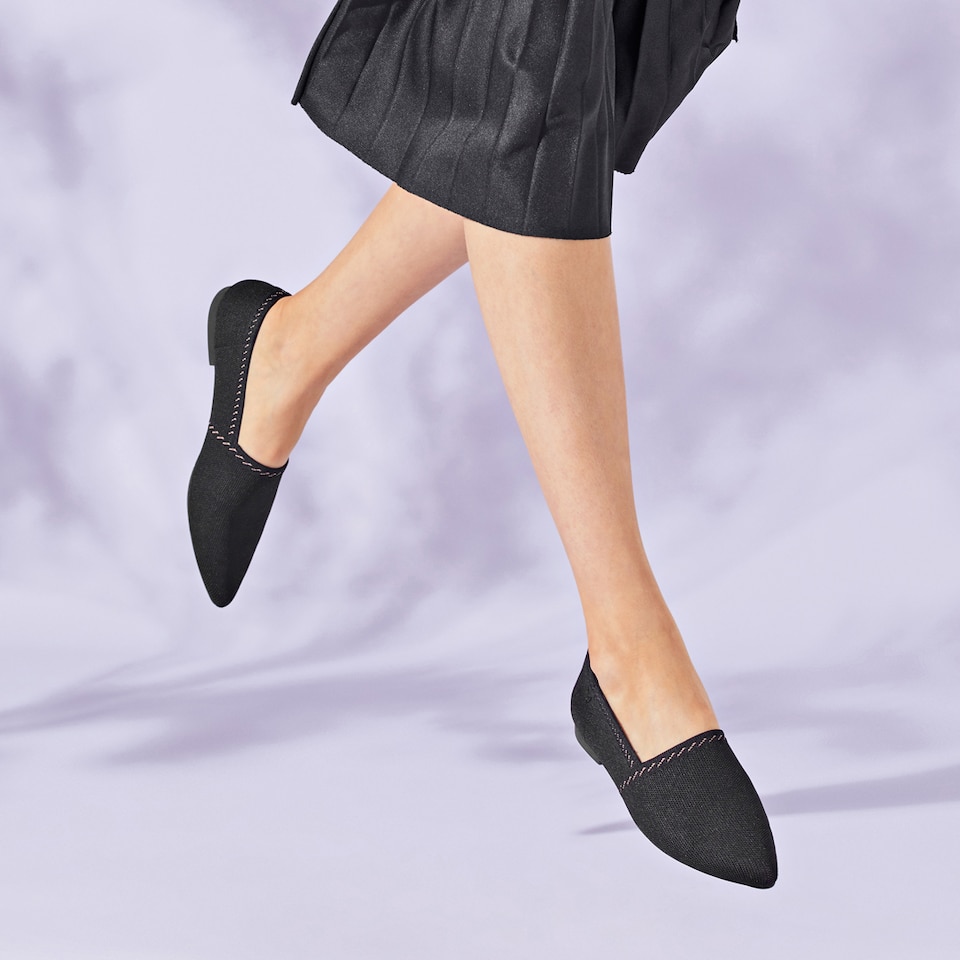Mona Pointy Loafers in Black | Women's Sustainable, Washable and Stylish Shoes | VIVAIA