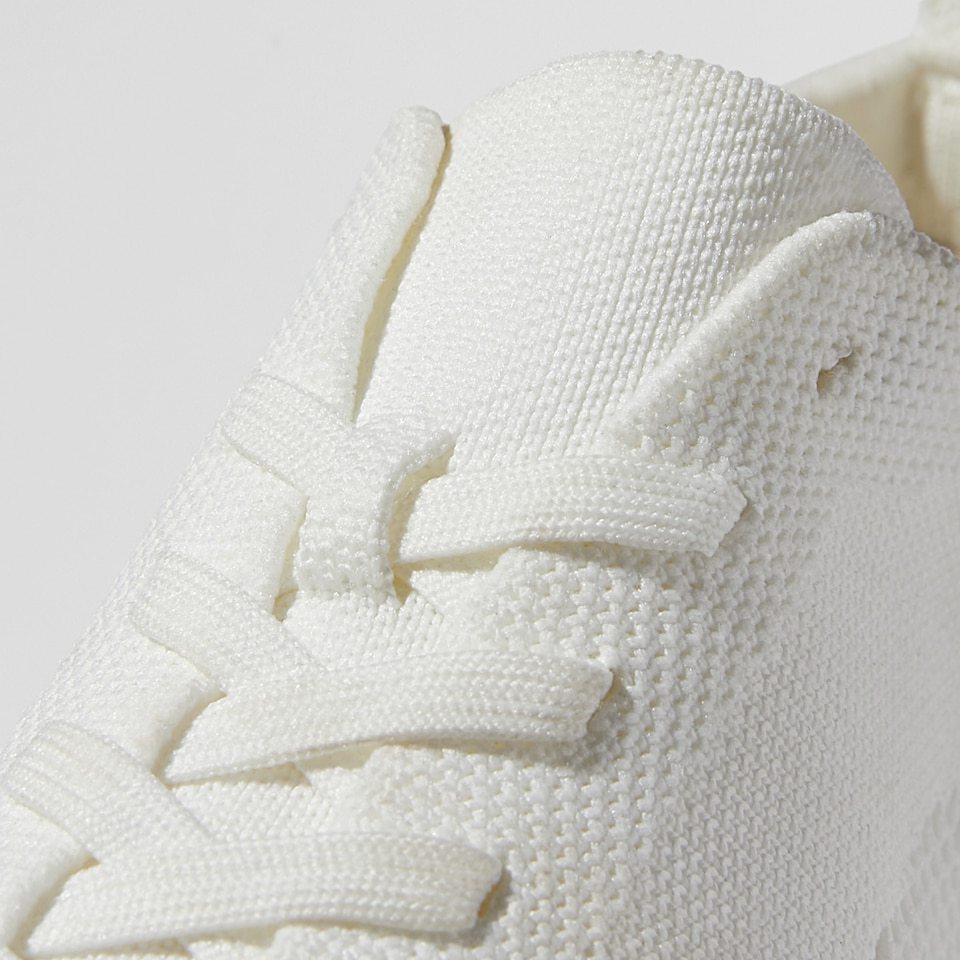 Kama Lace-up Sneakers in Rainbow 1 | Women's Sustainable, Washable and Stylish Shoes | VIVAIA