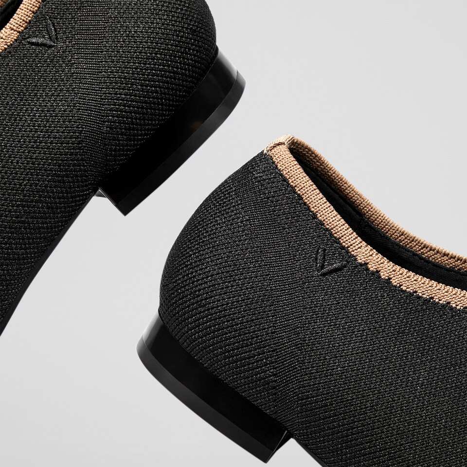 Grace Pointy Oxfords in Black | Women's Sustainable and Stylish Shoes | VIVAIA