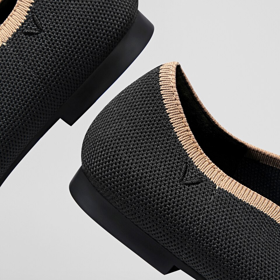 Daphne Pointy Mary Jane Flats in Black | Women's Sustainable, Washable and Stylish Shoes | VIVAIA
