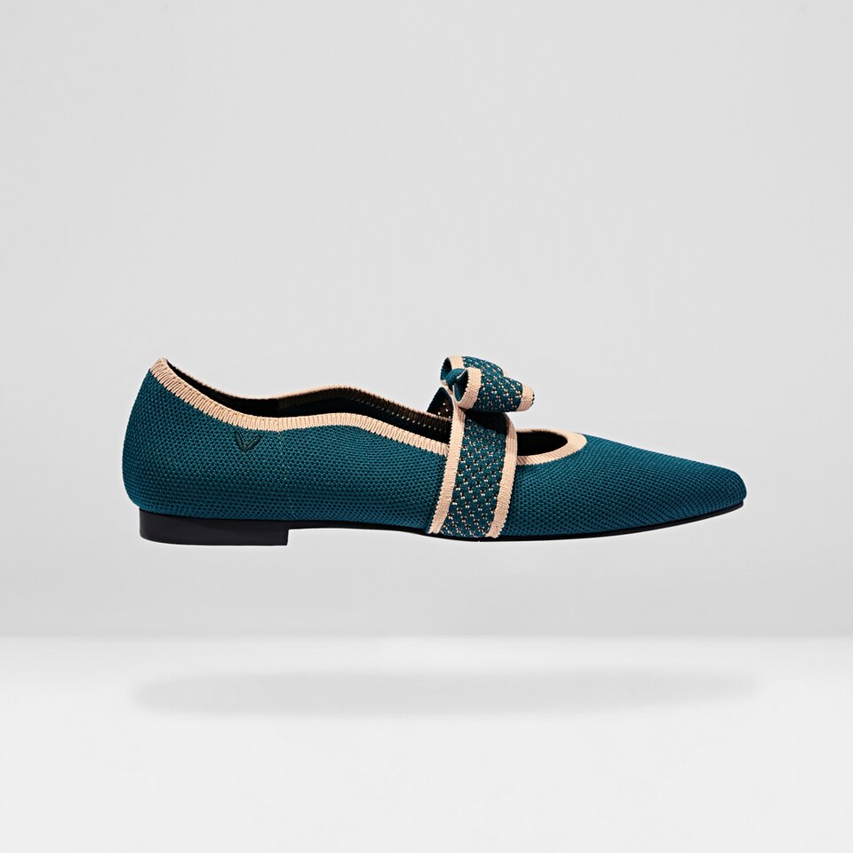Daphne Pointy Mary Jane Flats in Deep Peacock | Women's Sustainable, Washable and Stylish Shoes | VIVAIA