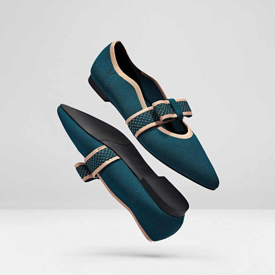 Daphne Pointy Mary Jane Flats in Deep Peacock | Women's Sustainable, Washable and Stylish Shoes | VIVAIA