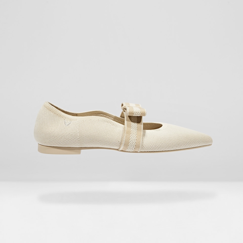 Daphne Pointy Mary Jane Flats in Cream Ivory | Women's Sustainable, Washable and Stylish Shoes | VIVAIA