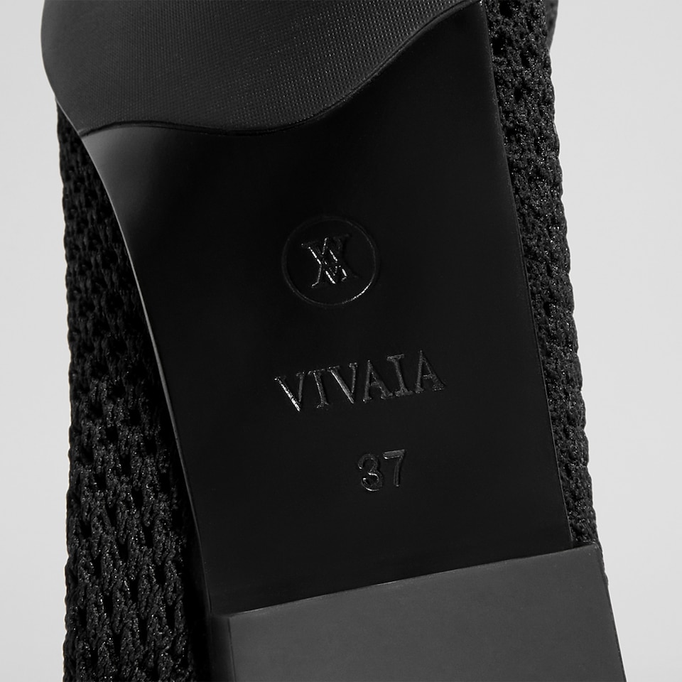 Vanessa Square-toe Flats in Deep Ebony | Women's Sustainable, Washable and Stylish Black Shoes | VIVAIA