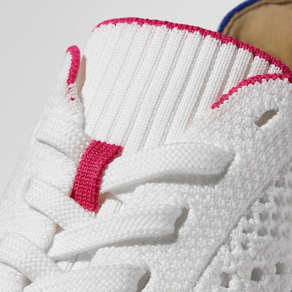 Polly Round-toe Sneakers in White Blue | Women's Sustainable, Washable and Stylish Shoes | VIVAIA