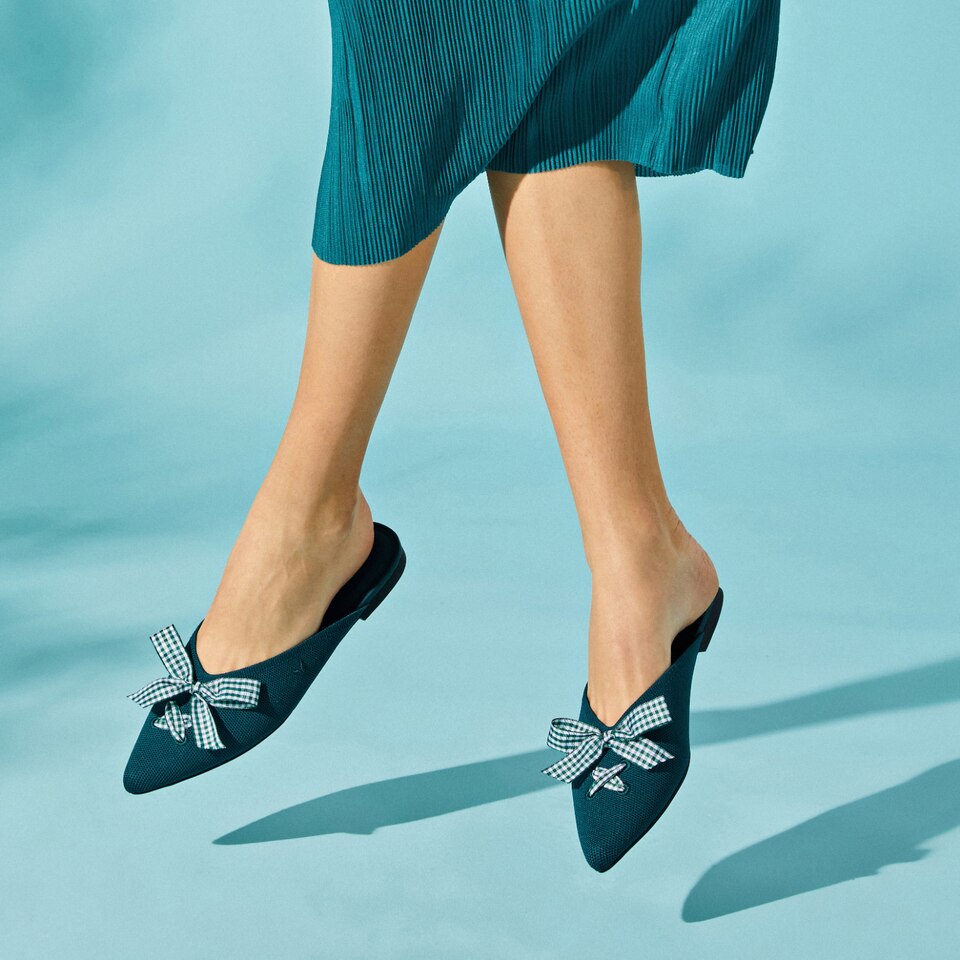Molly Pointed-Toe Bow Mules in Sacramento Green - Women's Sustainable and Stylish Shoes | Vivaia