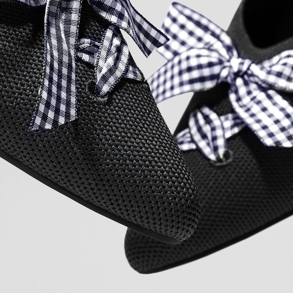 Molly Pointed-Toe Bow Mules in Solid Black - Women's Sustainable and Stylish Shoes | Vivaia