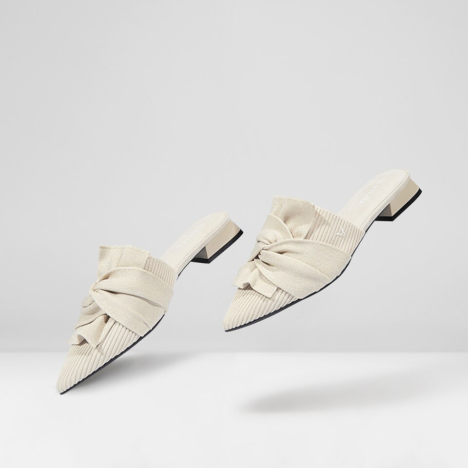 Yaffa Pointed-Toe Knot Mules in Cream Ivory - Women's Sustainable and Stylish Shoes | Vivaia