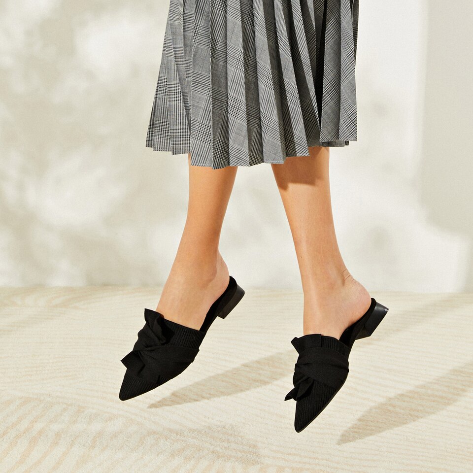 Yaffa Pointed-Toe Knot Mules in Black - Women's Sustainable and Stylish Shoes | Vivaia