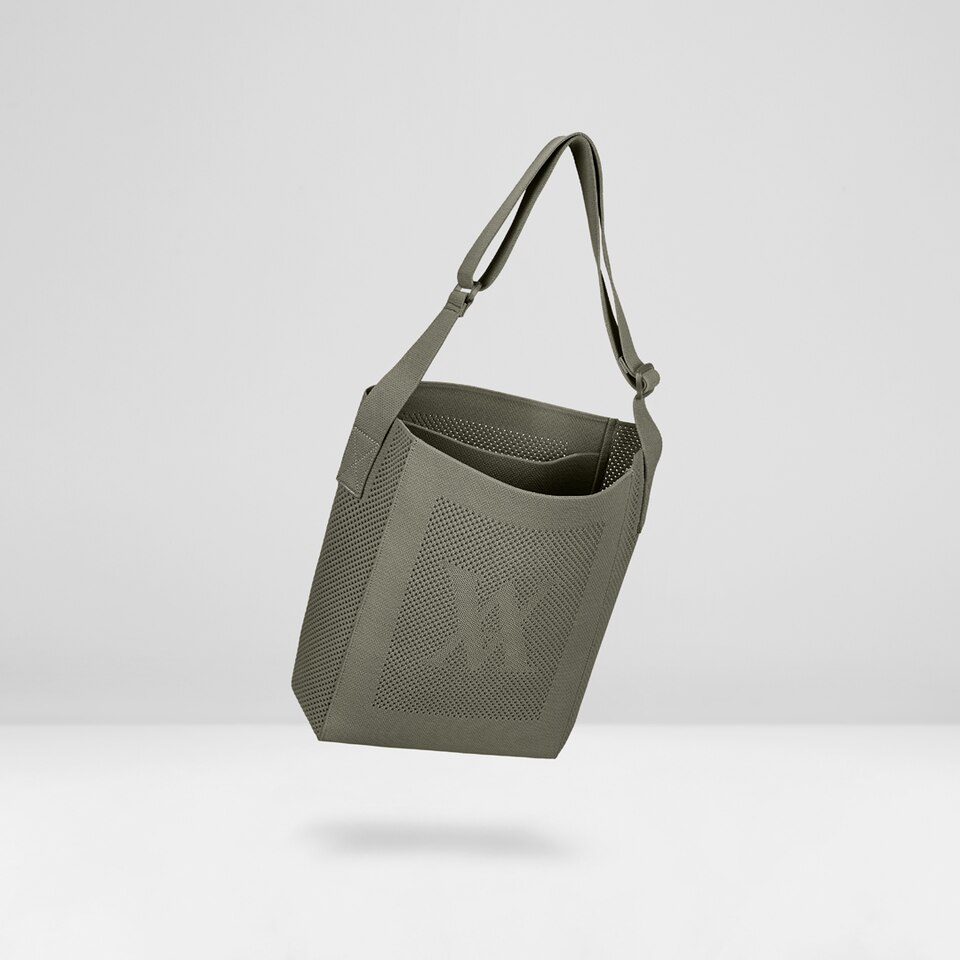 Harper Messenger Bag in Olive Green - Women's Sustainable, Washable and Stylish Knitbags | Vivaia