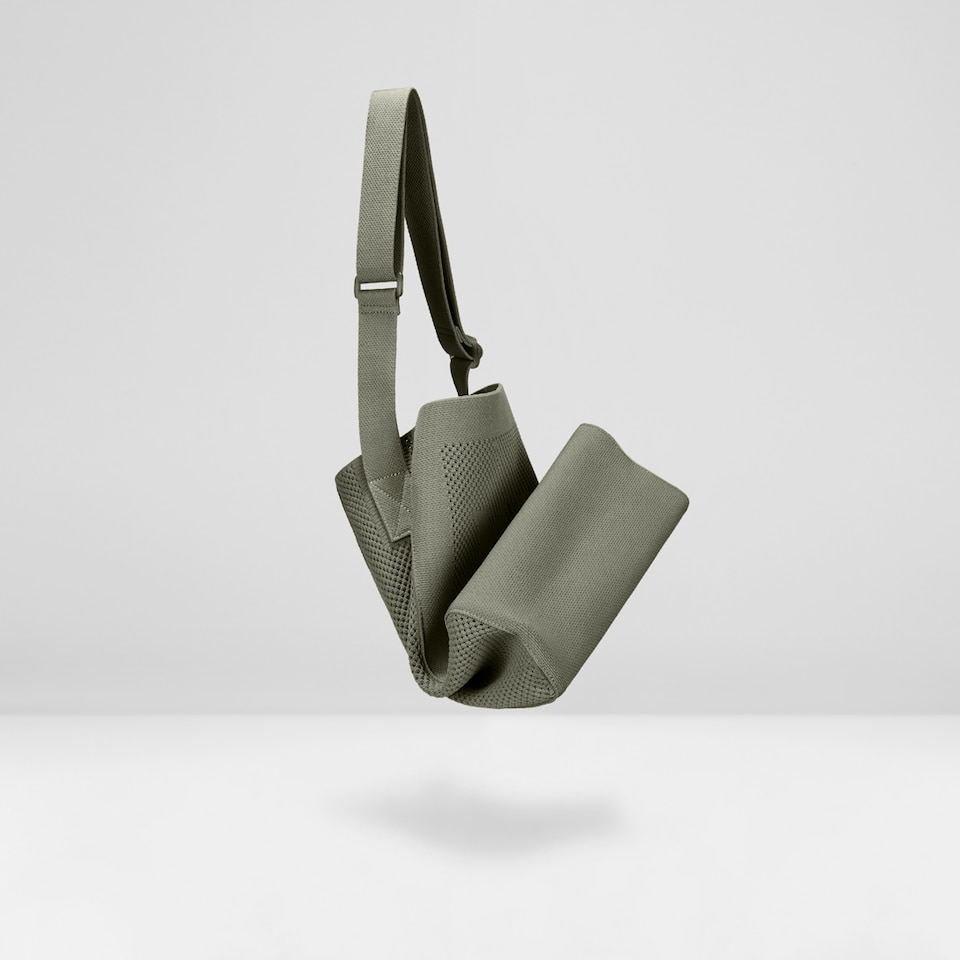 Harper Messenger Bag in Olive Green - Women's Sustainable, Washable and Stylish Knitbags | Vivaia