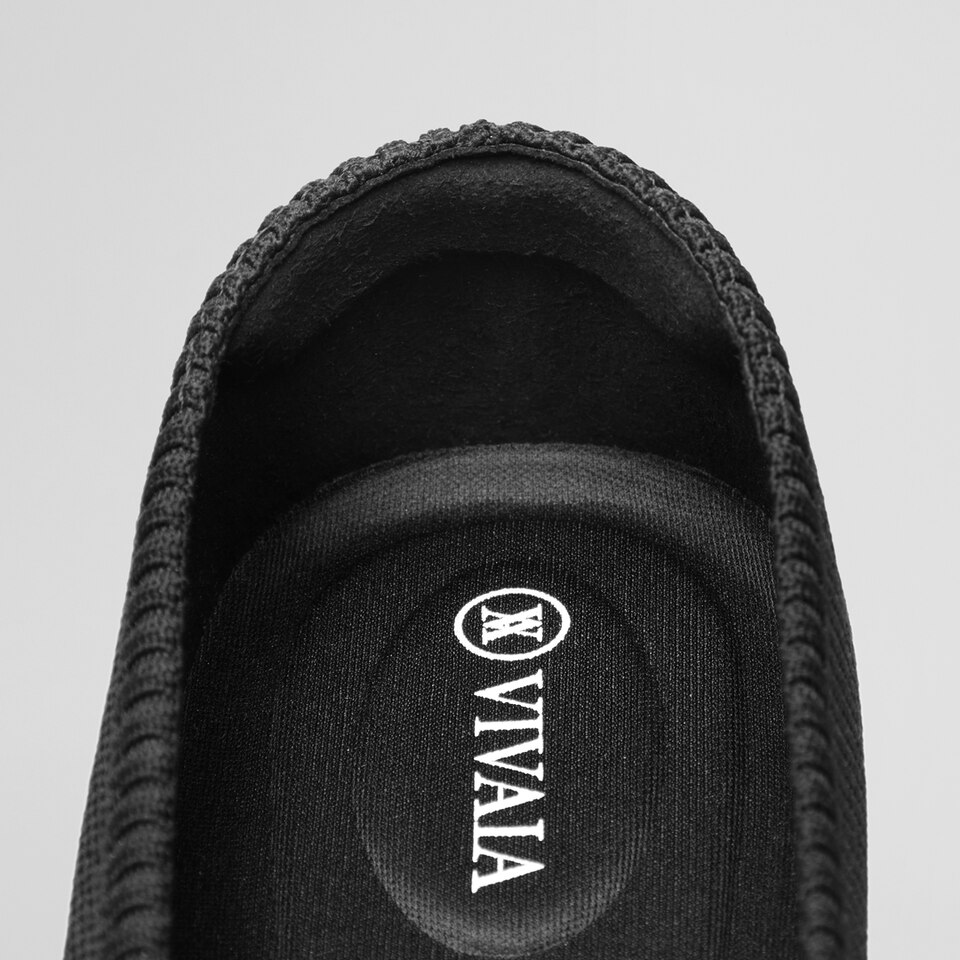 Tamia Round-Toe Ballet Flats in Black - Women's Comfortable and Washable Flat Shoes | VIVAIA