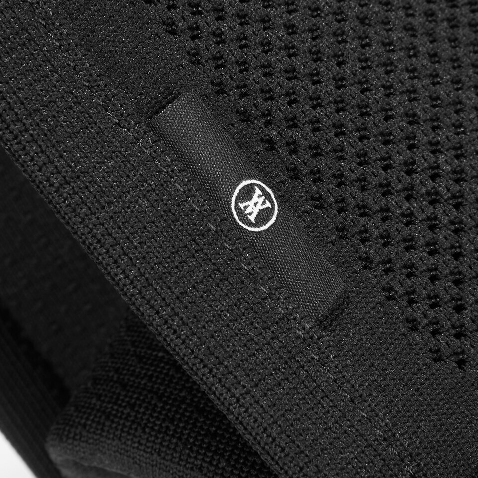 Charly Tote Bag in Black-Women's Sustainable, Washable Knitbags | VIVAIA
