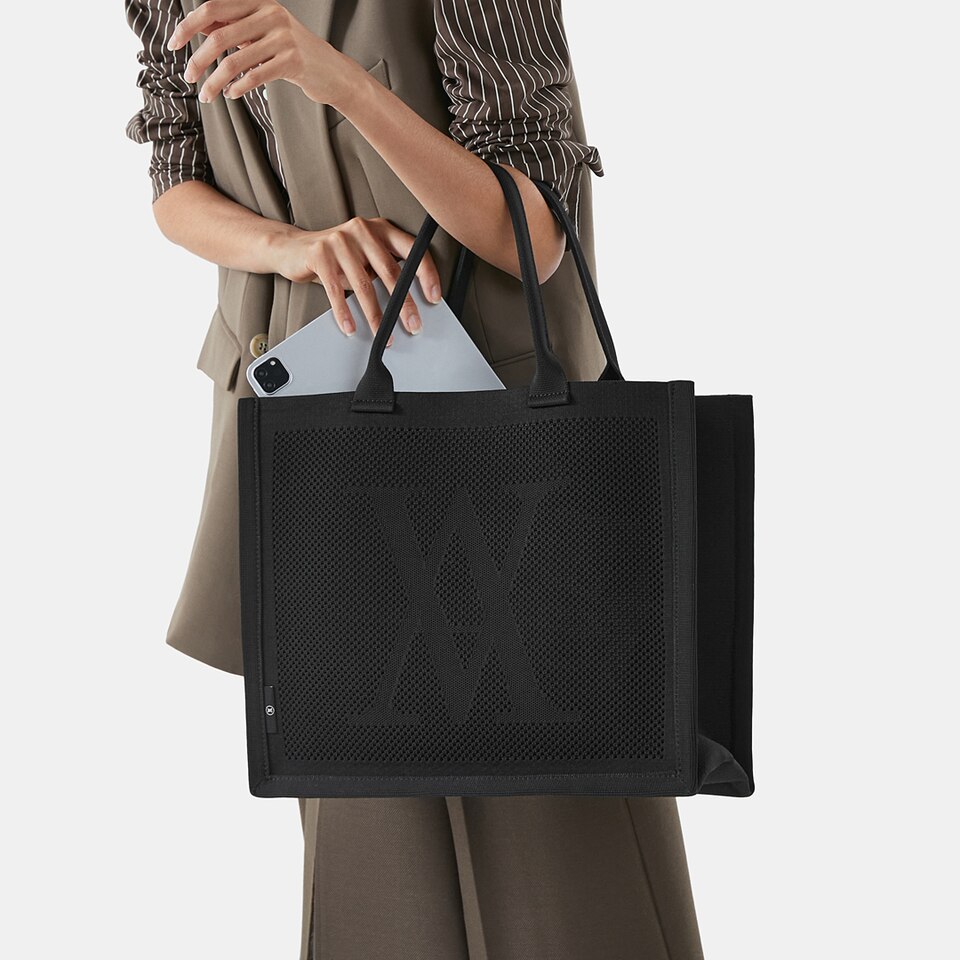 Charly Tote Bag in Black-Women's Sustainable, Washable Knitbags | VIVAIA