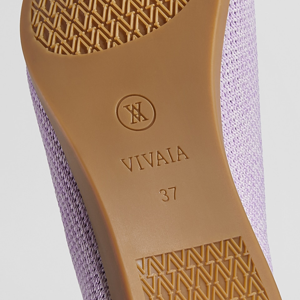 Aria5° Women Pointy Flats in (Lavender) - Sustainable & Washable Shoes | VIVAIA