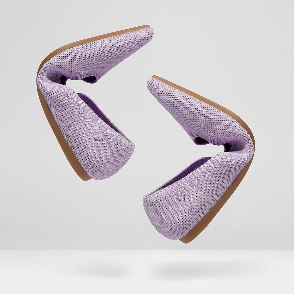 Aria5° Women Pointy Flats in (Lavender) - Sustainable & Washable Shoes | VIVAIA