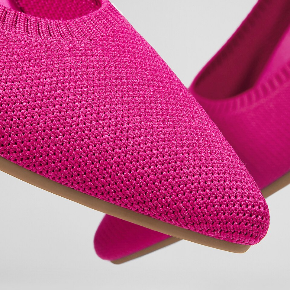 Aria5° Women Pointy Flats in (Rose Red) - Sustainable & Washable Shoes | VIVAIA