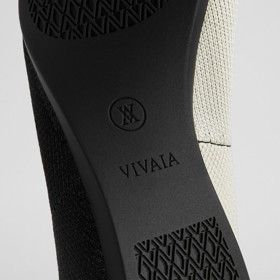 Valencia Pointy Flats in Ebony Ivory | Women's Sustainable, Washable and Stylish Black Shoes | VIVAIA