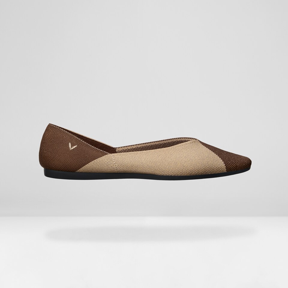 Valencia Pointy Flats in Tan Russet | Women's Sustainable, Washable and Stylish Shoes | VIVAIA