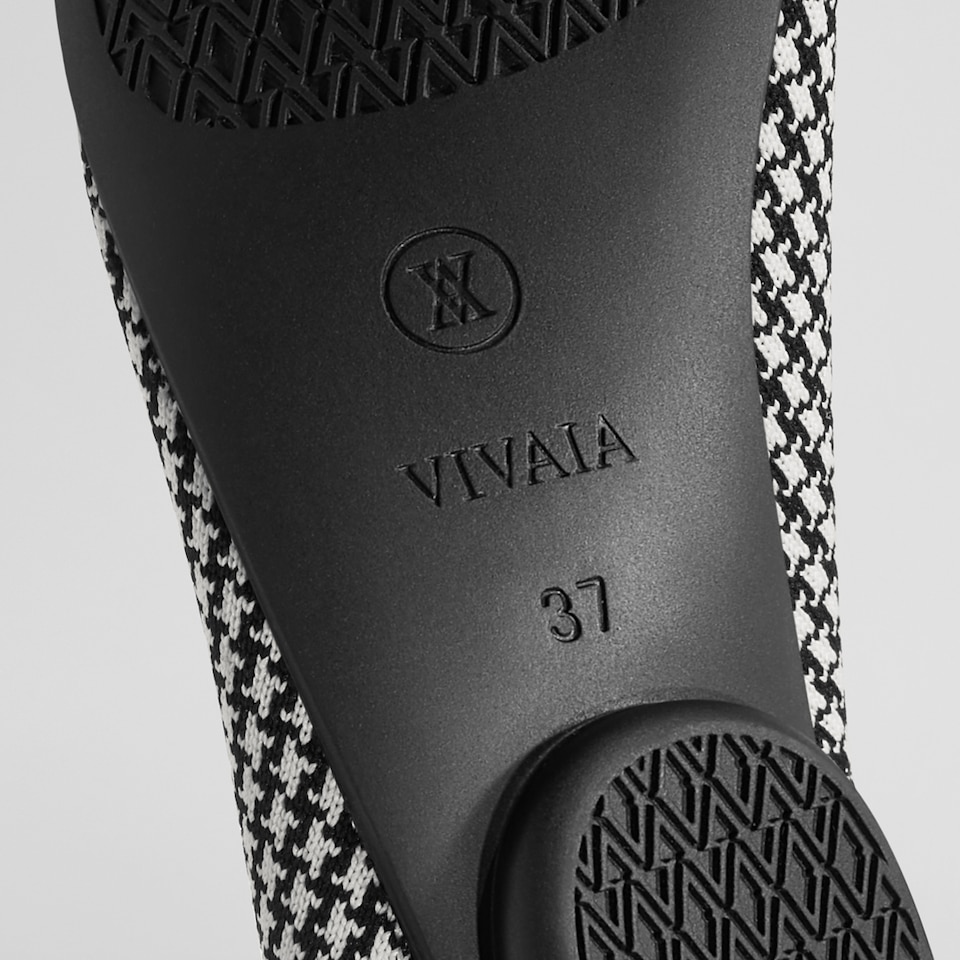 Tamia Round-toe Flats in Black Houndstooth | Women's Sustainable, Washable and Stylish Shoes | VIVAIA