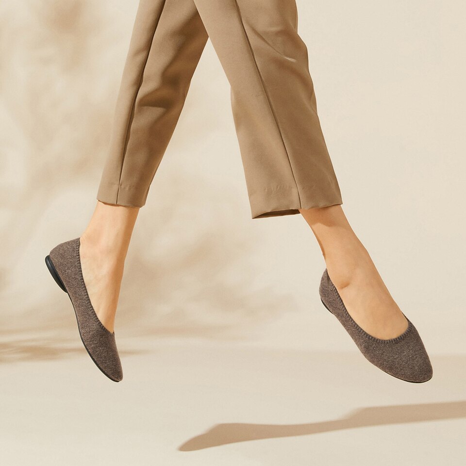 Tamia Wool Round-toe Flats in Coffee Brown | Women's Sustainable, Washable and Stylish Shoes | VIVAIA