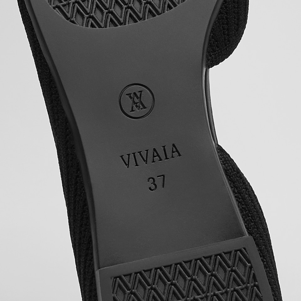Melia Pointy Flats in Black | Women's Sustainable, Washable and Stylish Black Shoes | VIVAIA